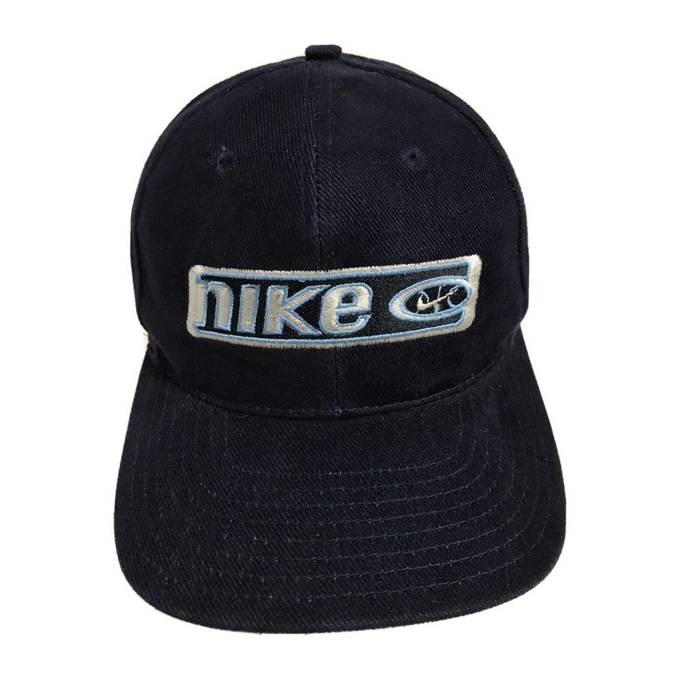 Nike Vintage 90’s Dark Blue Great Condition! Hat